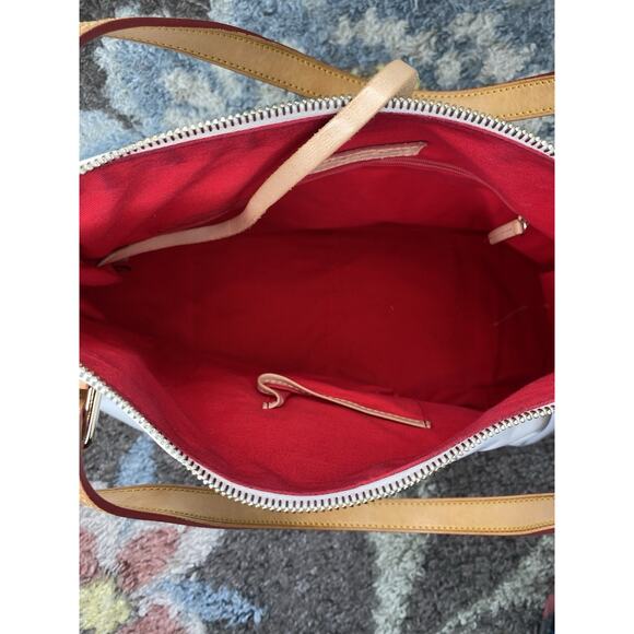 Dooney & Bourke Pocketbook White Patent Leather Large Nina Handbag - Picture 7 of 16